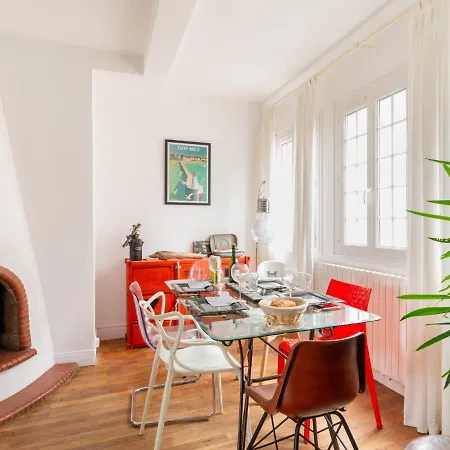 Petits Degres By Interhome *